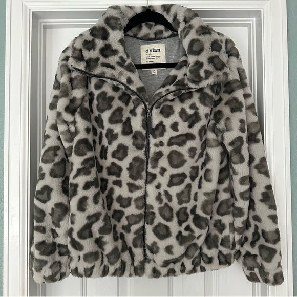 Dylan Faux Fur Leopard Print Coat Jacket Gray Size XS Small - Picture 2 of 11